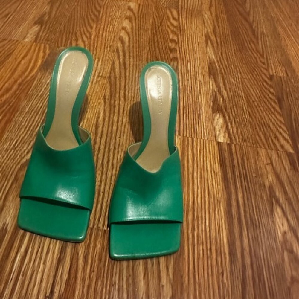 Bottega Veneta Stretch Mule Sandal 39.5 - Picture 5 of 7